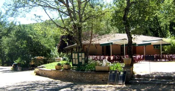 Camping La Genèse Domaine Naturiste - Languedoc-Roussillon - Méjannes-le-Clap visuel 2/9