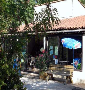 Lou Cabasson Provence-Alpes-Côte d'Azur - Bormes-les-Mimosas visuel 8/11 Lou Cabasson Provence-Alpes-Côte d'Azur - Bormes-les-Mimosas visuel 8/11