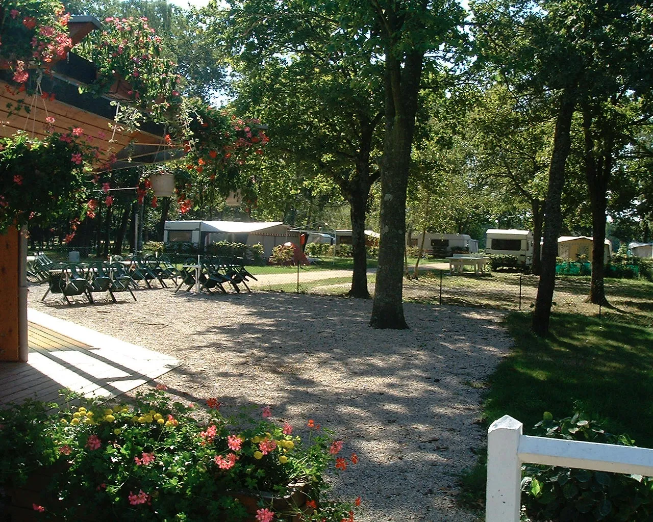 Camping La Nizière Rhône-Alpes - Saint-Nizier-le-Désert visuel 3/3