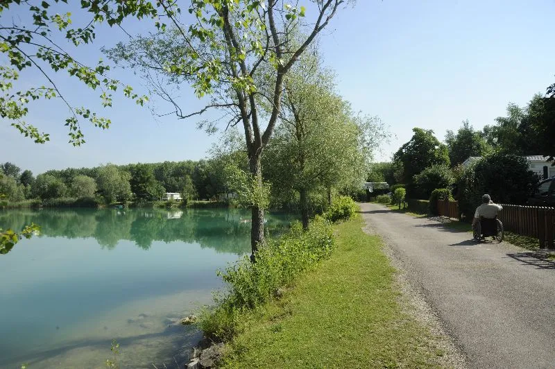 Camping La Noue des Rois Champagne-Ardennes - Saint-Hilaire-sous-Romilly visuel 7/11