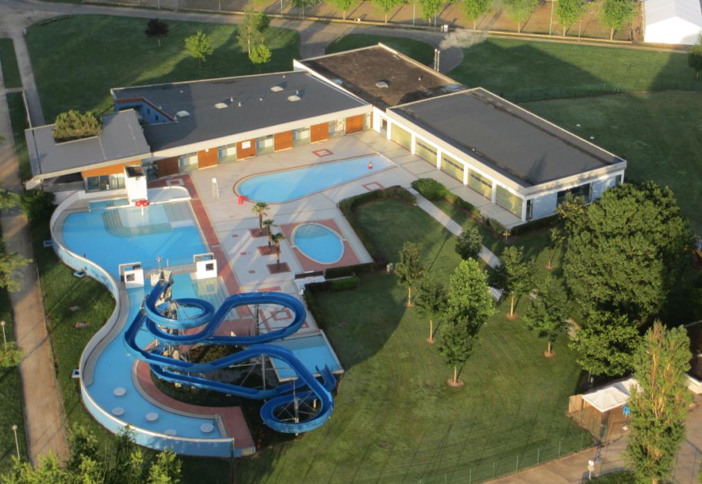 Camping La Plaine Tonique 4 étoiles - Montrevel-en-Bresse ...