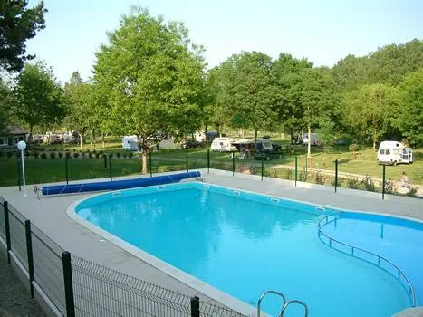 Camping La Vallée de Poupet Pays de Loire - Saint-Malo-du-Bois visuel 2/5