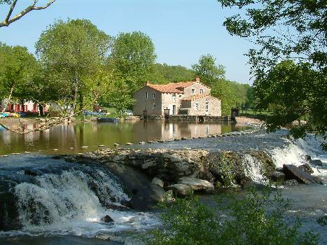 La Vallée de Poupet Pays de Loire - Saint-Malo-du-Bois visuel 3/5 La Vallée de Poupet Pays de Loire - Saint-Malo-du-Bois visuel 3/5