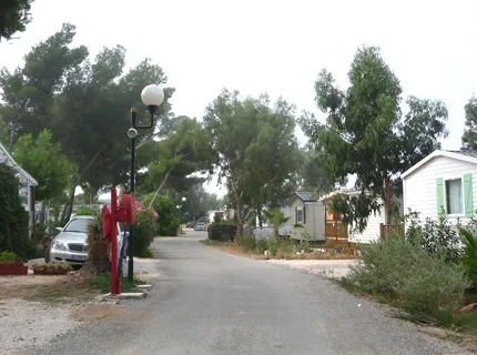 Camping Lac de St-Cyr Poitou-Charentes - Saint-Cyr visuel 17/18