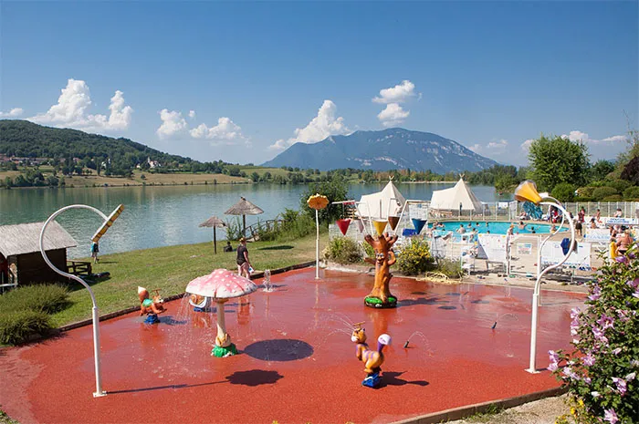 Camping Lac du Lit du Roi Rhône-Alpes - Massignieu-de-Rives visuel 2/10