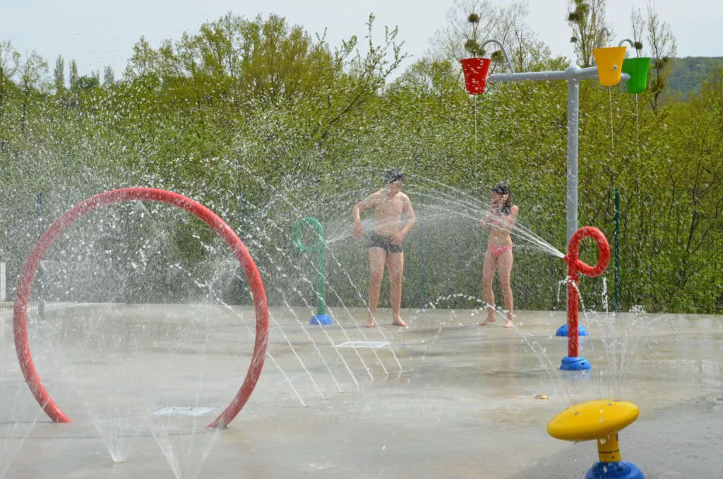 Camping Le Bois de Reveuge Franche-Comté - Huanne-Montmartin visuel 4/10