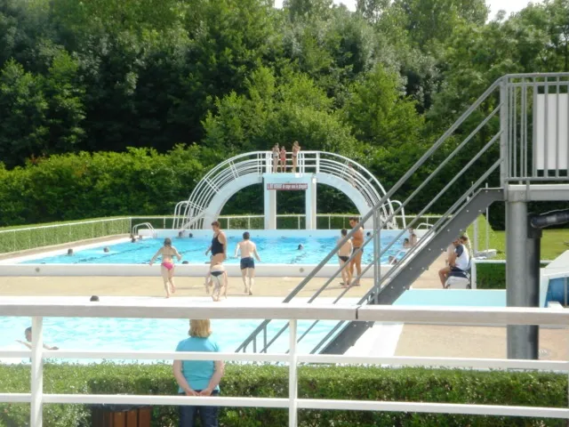 Camping Le Bois Fleuri Grand Centre - Illiers Combray visuel 8/10