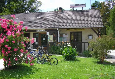 Camping Le Bois Guillaume Bourgogne - Villeneuve-les-Genêts visuel 3/11