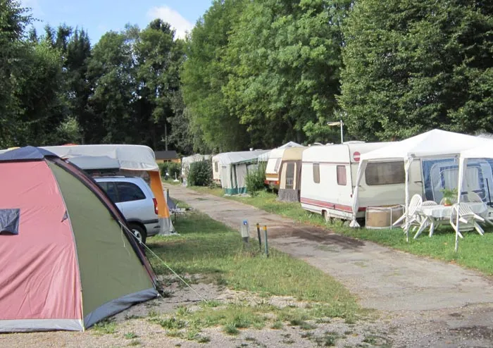 Camping Le Bord du Lac Rhône-Alpes - Bilieu visuel 3/4