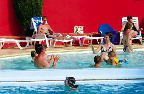 Camping Le Haras Languedoc-Roussillon - Palau-del-Vidre visuel 2/10