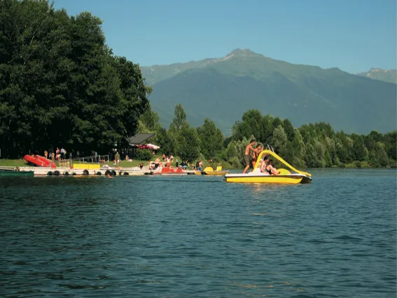 Camping Le Lac de Carouge Rhône-Alpes - Saint-Pierre-d'Albigny visuel 2/10