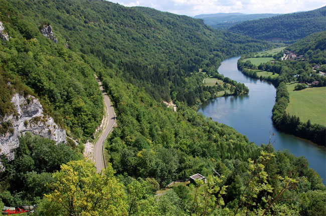 Le Lac de Coiselet Rhône-Alpes - Dortan visuel 2/3 Le Lac de Coiselet Rhône-Alpes - Dortan visuel 2/3