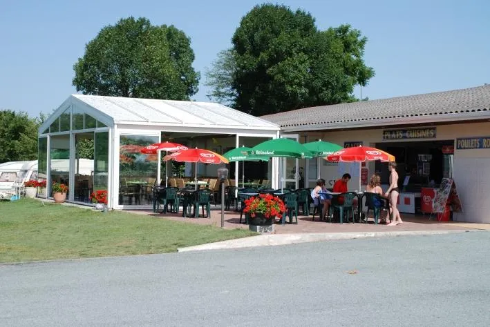 Camping Le Logis du Breuil Poitou-Charentes - Saint-Augustin visuel 4/10