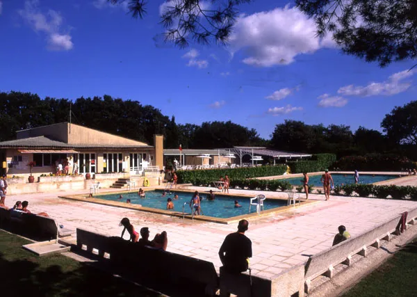 Camping Le Moulin Neuf Languedoc-Roussillon - Saint-Quentin-la-Poterie visuel 2/9