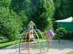 Camping Le Parc de la Colline Ile de France - Torcy visuel 2/7