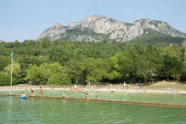 Camping Le Petit Lac Provence-Alpes-Côte d'Azur - Moustiers-Sainte-Marie visuel 2/2