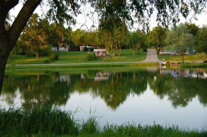 Camping Le Pouchou Aquitaine - Courbiac visuel 10/10
