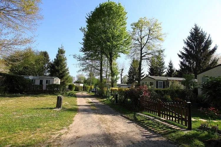 Camping Le Pré des Moines Picardie - Saint-Leu-d'Esserent visuel 2/6