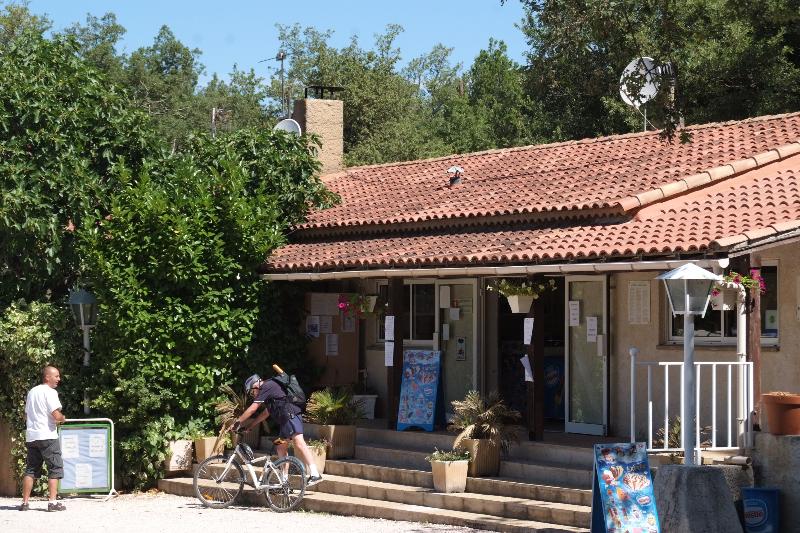 Le Provençal Provenza-Alpes-Costa Azul - Saint-Maximin-la-Sainte-Baume visuel 5/13