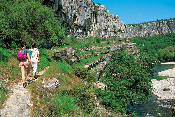 Le Riviera Rhône-Alpes - Sampzon visuel 9/11
