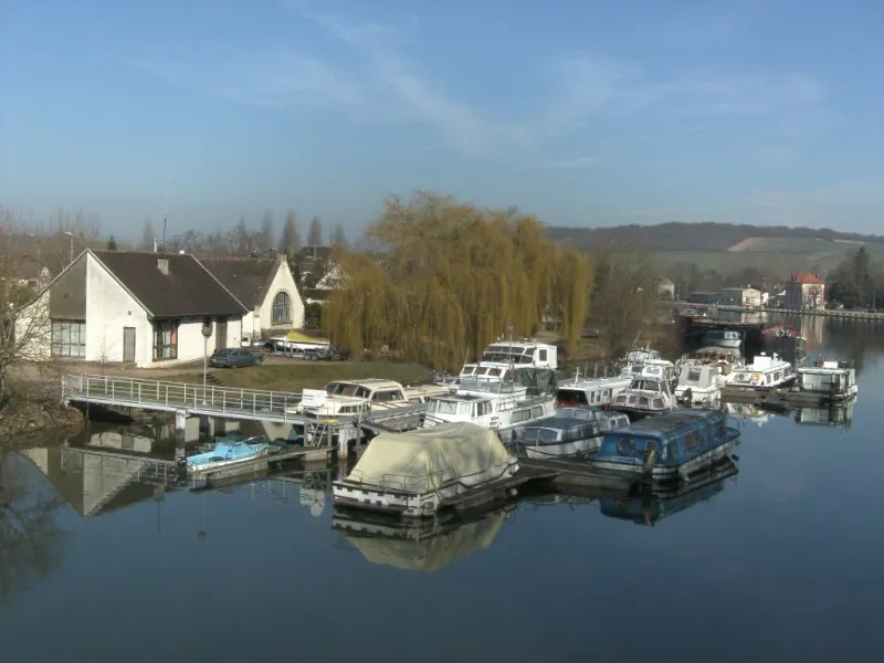 Camping Le Saucil Bourgogne - Villeneuve-sur-Yonne visuel 6/6