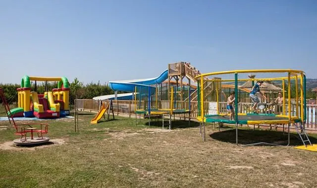 Camping Le Soleil Fruité Rhône-Alpes - Châteauneuf sur Isère visuel 4/10