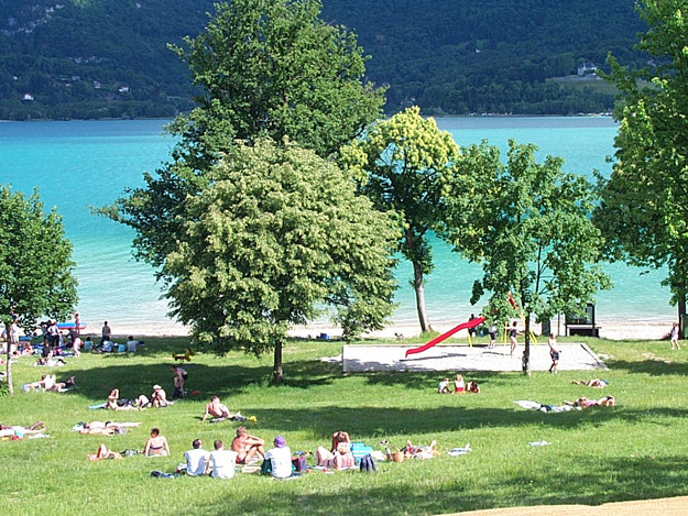 Le Sougey Rhône-Alpes - Saint-Alban-de-Montbel visuel 2/3 Le Sougey Rhône-Alpes - Saint-Alban-de-Montbel visuel 2/3