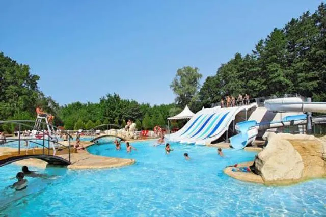 Camping Le Val de Bonnal Franche-Comté - Bonnal visuel 13/15