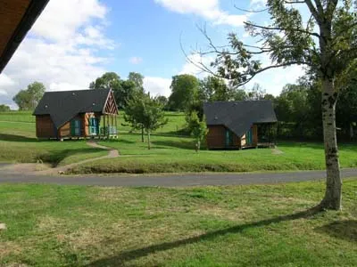 Camping Le Val Saint Jean Auvergne - Mauriac visuel 11/11