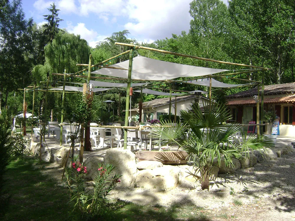 Camping Le Vieux Château Aquitaine - Rauzan visuel 8/10