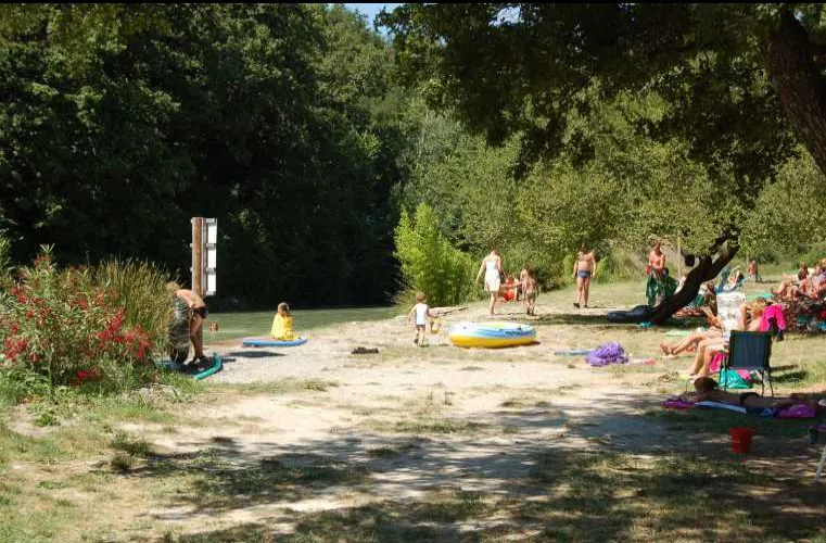 Camping Les Arches Rhône-Alpes - Saint-Jean-le-Centenier visuel 12/13