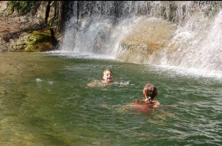 Camping Les Arches Rhône-Alpes - Saint-Jean-le-Centenier visuel 11/13