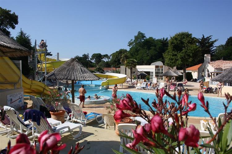 Camping Les Biches 5 étoiles - Saint-Hilaire-de-Riez - Toocamp