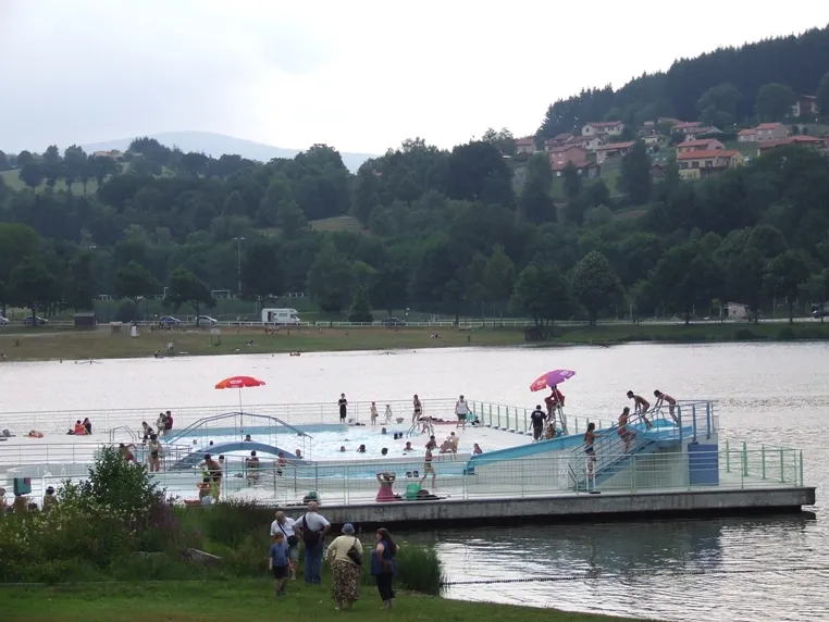 Camping Les Chanterelles Auvergne - Saint-Rémy-sur-Durolle visuel 3/10
