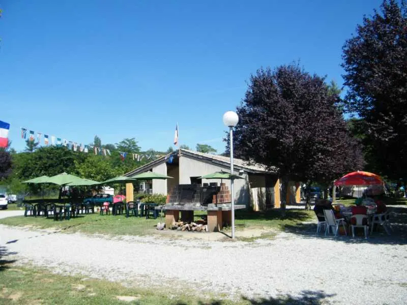 Camping Les Eychecadous Midi-Pyrénées - Artigat visuel 2/8