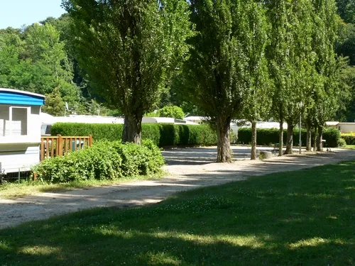 Camping Les Guyots Rhône-Alpes - Chanas visuel 5/6