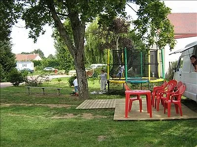 Camping Les Platanes Bourgogne - Charny visuel 10/10