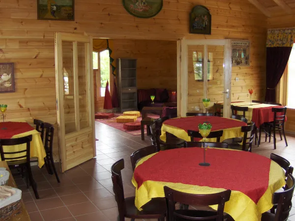 Camping Village des Monédières Limousin - Chamberet visuel 8/10