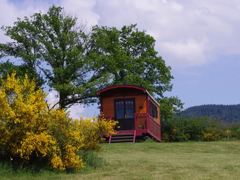 Camping Les Roulottes du Livradois Auvergne - Cunlhat visuel 2/5