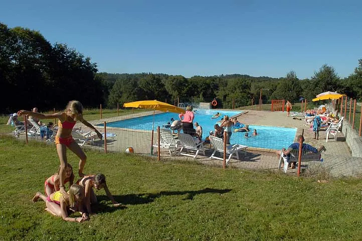 Camping Les Vigères Limousin - Le Chalard visuel 2/7