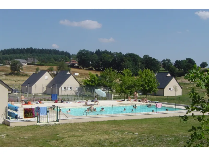 Camping l'Etang aux Hirondelles Auvergne - Marcolès visuel 2/4