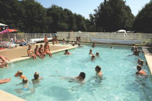 L'Ile Chambod Rhône-Alpes - Hautecourt Romanèche visuel 2/10 L'Ile Chambod Rhône-Alpes - Hautecourt Romanèche visuel 2/10