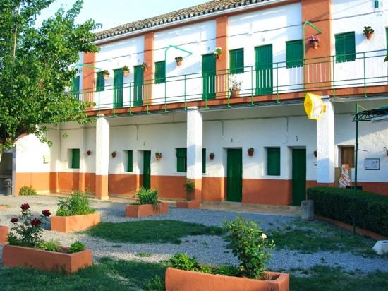 María Eugenia Andalousie - Grenade visuel 5/10 María Eugenia Andalousie - Grenade visuel 5/10