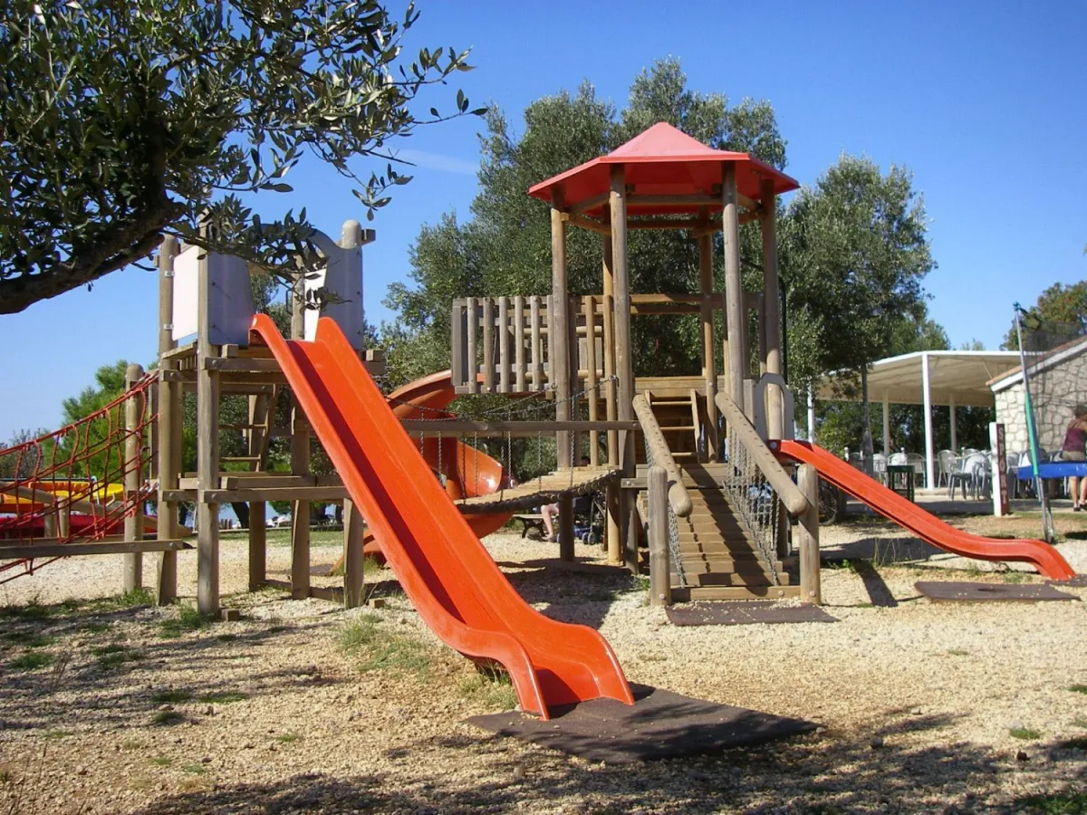 Camping Paklenica Dalmatie - Starigrad visuel 8/10