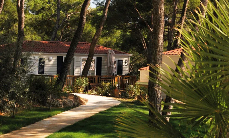 Camping résidentiel la Pinède Languedoc-Roussillon - Castelnau-de-Guers visuel 14/16