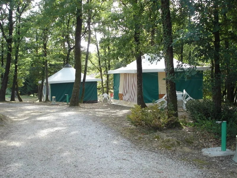 Camping St Pierre de Rousieux Midi-Pyrénées - Serviès visuel 4/6