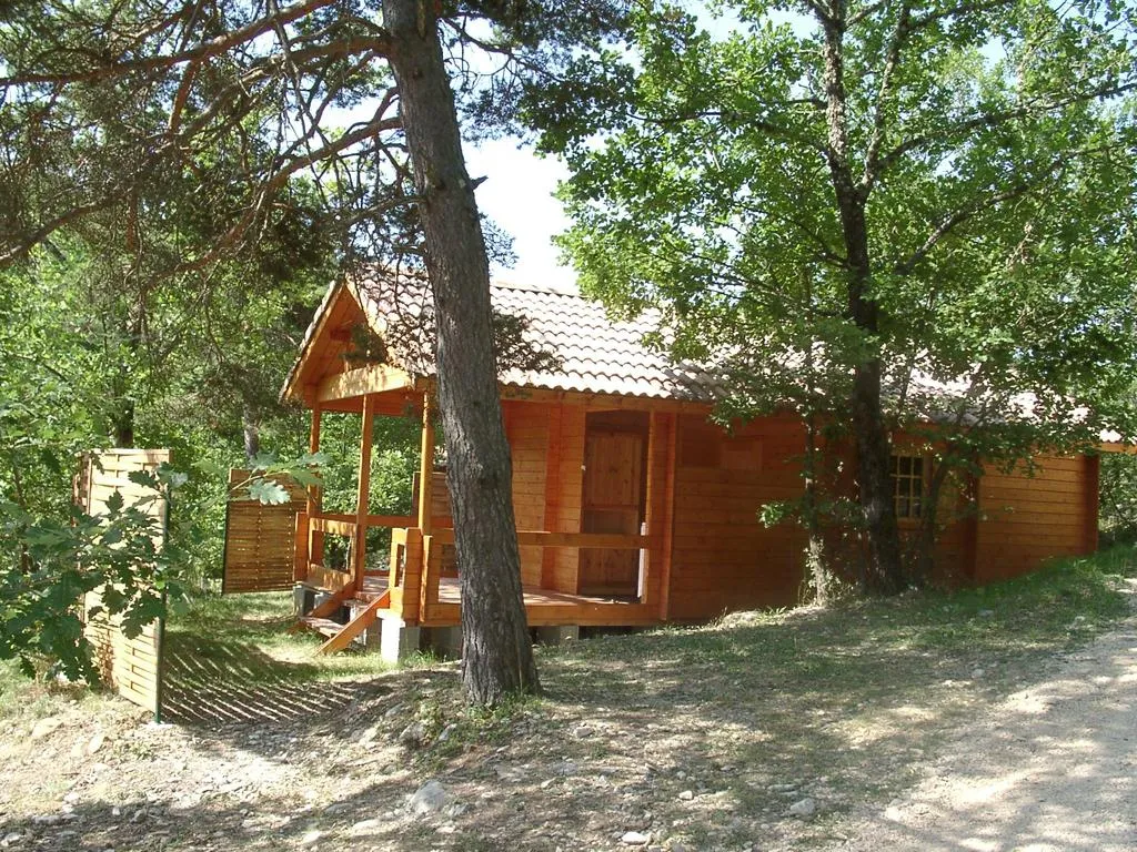 Camping Valsaintes Provence-Alpes-Côte d'Azur - Simiane-la-Rotonde visuel 2/10