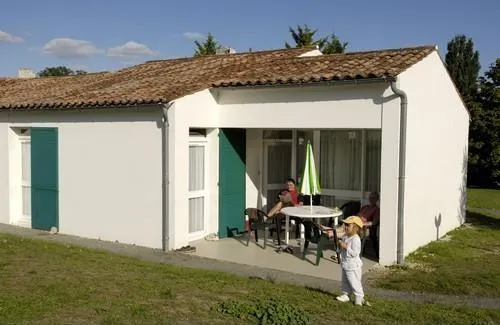 Camping Village Vacances Les Peupliers Poitou-Charentes - Tonnay-Boutonne visuel 5/10