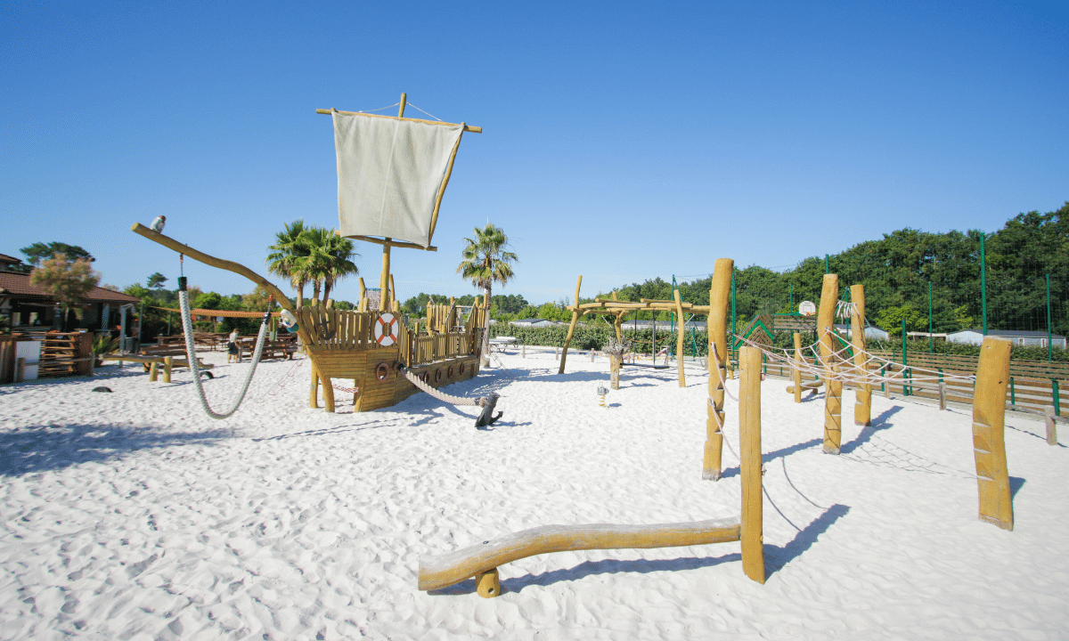 Au Lac de Biscarrosse Aquitaine - Parentis-en-Born visuel 5/18 Au Lac de Biscarrosse Aquitaine - Parentis-en-Born visuel 5/18