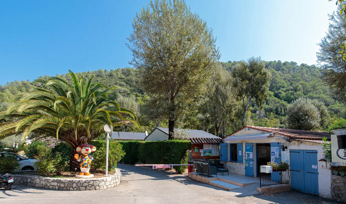 Camping Au Vallon Rouge Provence-Alpes-Côte d'Azur - La Colle-sur-Loup visuel 24/27